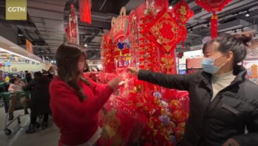 “Справжній Китай”. Американський відео-блогер: Китай святкує свято Весни після послаблення заходів боротьби з COVID-19