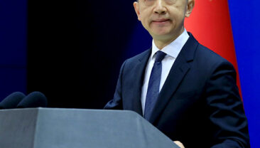 Китай надає великого значення проблемі боргу Замбії — МЗС КНР