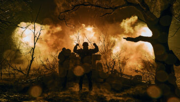 Ван Ї: усе, що Китай робить, це сприяє мирним переговорам