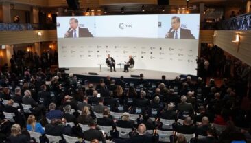 Поїздка Ван Ї в Європу свідчить про впевненість Китаю в мирному розвитку