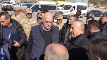 Міністр закордонних справ Греції: Греція і Туреччина не повинні чекати стихійних лих, щоб ще більше зміцнити свої відносини