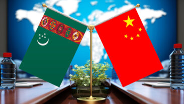 Сі Цзіньпін зустрівся з президентом Туркменістану