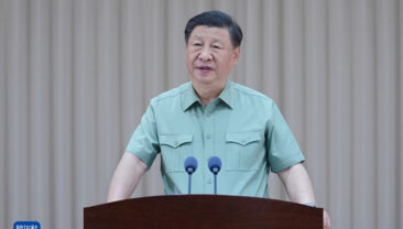 Сі Цзіньпін закликав до зусиль для створення нової обстановки у бойовій підготовці під час інспекції Східної зони бойового командування НВАК