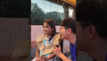 Подорож Сінцзяном: що можна купити на нічному ринку за 100 юанів?