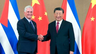 Китай продовжить підтримувати Кубу в боротьбі проти зовнішнього втручання — Сі Цзіньпін