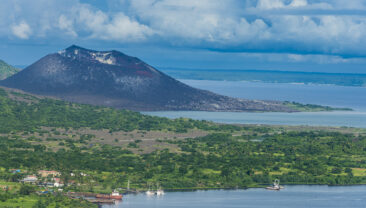 Сі Цзіньпін направив вітальне послання генерал-губернатору Папуа-Нової Гвінеї з нагоди 48-ї річниці незалежності країни