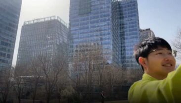 【Шукаємо в Пекіні памʼятки “Поясу та Шляху”】 Зміни в способах покупок: від вулиці Сюйшуй до онлайну