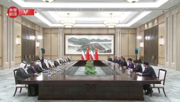 Сі Цзіньпін зустрівся з наслідним принцом Кувейту