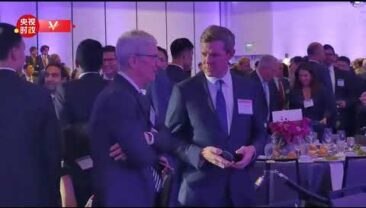 Нові та старі друзі зібралися разом, щоб тепло вітати візит голови КНР Сі Цзіньпіна