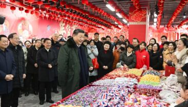 Сі Цзіньпін напередодні Свята Весни проінспектував місто Шеньян на північному сході Китаю