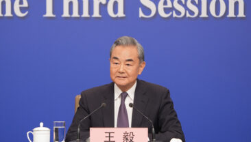 Глава МЗС КНР: Цієї осені в місті Тяньцзінь відбудеться черговий саміт ШОС