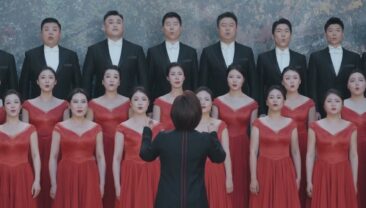 Пен Ліюань і перша леді Бразилії відвідали Національний центр виконавських мистецтв у Пекіні