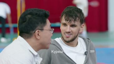 Поетичний Чжаосу: відчуваючи енергію спорту на мальовничій степовій місцевості