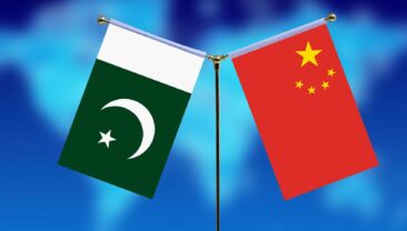 Сі Цзіньпін і Лі Цян надіслали співчуття керівництву Пакистану у зв’язку з серйозним вибухом у столиці країни