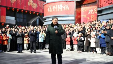 Сі Цзіньпін відвідав жителів Пекіна напередодні Свята Весни і привітав усіх китайців