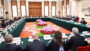 Віцепрем’єр Держради КНР закликав німецькі підприємства продовжувати інвестувати в Китай