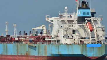 Індія затримала нафтові танкери, причетні до контрабанди