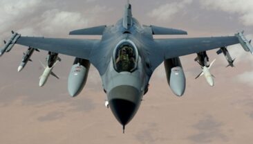 Пілот F-16 ЗСУ знищив ворожий дрон “Шахед”