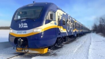 Укрзализныця повідомляє про затримки рейсів через обстріли в Сумській області