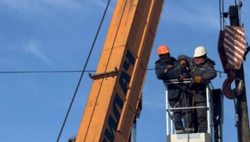 Відновлення електропостачання у Запоріжжі триває