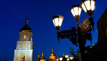 Графіки відключення електроенергії на всій території України