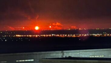 Масштабна атака безпілотників на НПЗ Лукойл у Волгограді