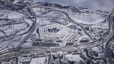 Пентагон потребує спеціальні інструменти штучного інтелекту від розробників