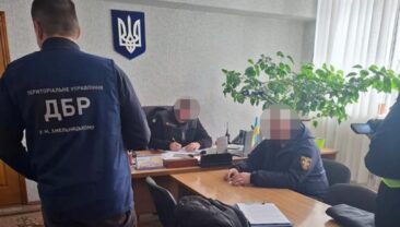 Чиновників підозрюють у закупівлі неякісних комплектів хімічної захисту на 14 мільйонів гривень