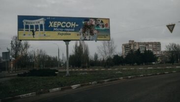 Внаслідок обстрілів у Херсоні без електрики залишились багато споживачів