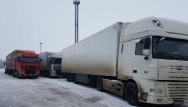 Скасовано обмеження руху транспорту на державних дорогах України
