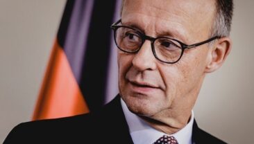 Канцлер Німеччини: мирні переговори з Росією не передбачаються