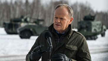 Прем’єр-міністр Польщі засудив блокування кредиту для України