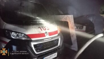 Атака російських військових на автомобіль швидкої допомоги в Сумській області