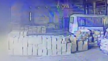 В Україні знищено великий склад БПЛА та боєприпасів на території РФ