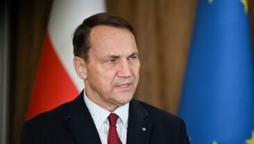 Сикорський: Путін може не знати реального стану війни та економіки