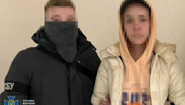 СБУ затримала двох осіб за допомогу рашистам у реєстрації терміналів Starlink