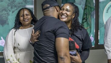 Южноафриканське урядове втручання: звільнення наемників, вербованих через доньку екс-президента