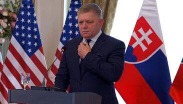 Опозиція Словаччини висунула звинувачення прем’єр-міністру Фіцо