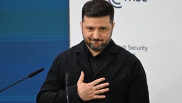 Зеленський: у Росії помилково сподіваються на появу проросійського лідера в Україні