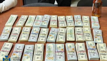 Затримано командувача логістики Повітряних сил та керівника СБУ Житомирщини