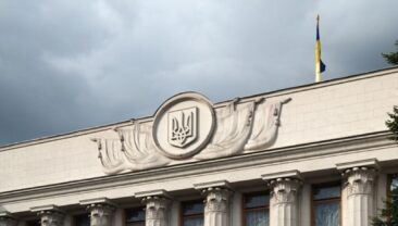 Зміни в Дисциплінарному уставі та Уставі внутрішньої служби ЗСУ