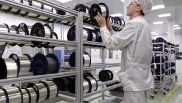 Відсутність оптоволокна в Росії: наслідки атак та підвищення цін