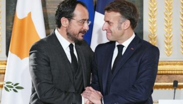 Франція надасть Кіпру військову допомогу після атаки дронів