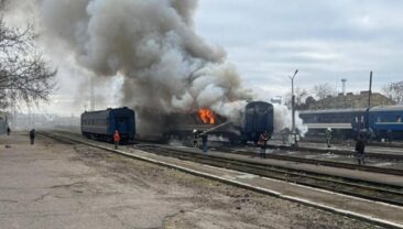 Атака дронів на Николаїв: один чоловік постраждав, залізнична інфраструктура під загрозою