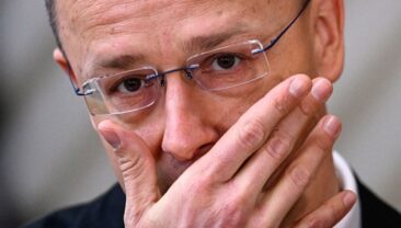 Венгрія укріплює енергетичну безпеку через переговори з Росією