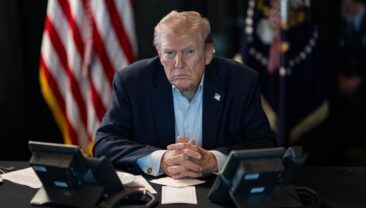 Трамп критикує Зеленського за безрезультатні переговори з Росією