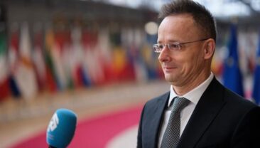 Венгрія вимагає від України пояснень щодо перевезення готівки