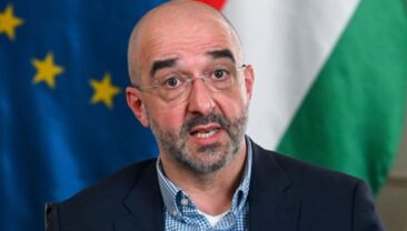 Представники НБУ вирушають до Венгрії через ситуацію з інкасаторами