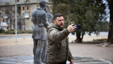 Зеленський: Росія готує наступлення на Донбасі навесні