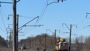 Укрзалізниця відновлює залізничну інфраструктуру після обстрілів